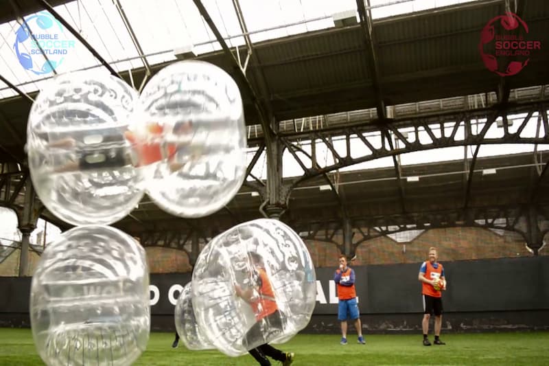 Football zorbing